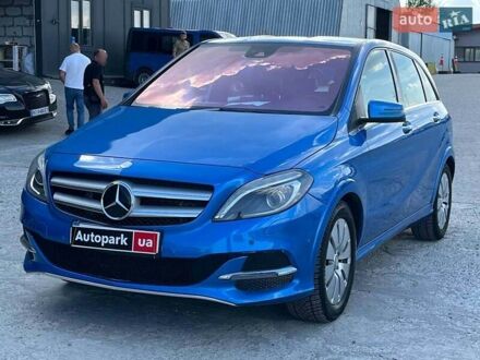 Мерседес Б-класс 2016 в Львове на Automoto.ua Синий Мерседес Б-класс, объемом двигателя 0 л и пробегом 72 тыс. км за 11990 $, фото 1 на Automoto.ua