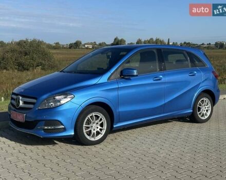 Синій Мерседес Б-клас, об'ємом двигуна 0 л та пробігом 98 тис. км за 9300 $, фото 1 на Automoto.ua