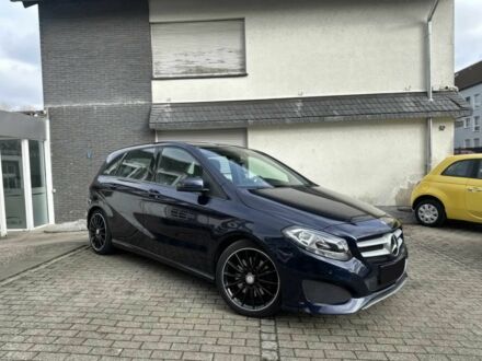 Синий Мерседес Б-класс, объемом двигателя 2 л и пробегом 62 тыс. км за 7800 $, фото 1 на Automoto.ua