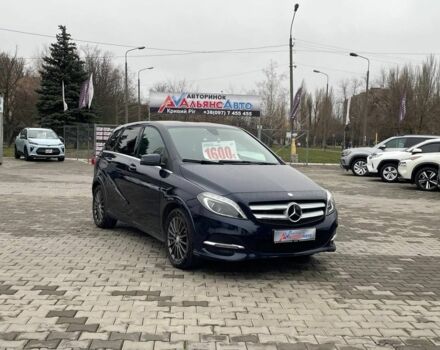 Синий Мерседес Б-класс, объемом двигателя 0 л и пробегом 100 тыс. км за 11900 $, фото 1 на Automoto.ua