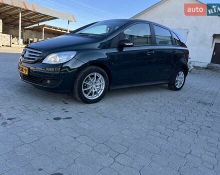 Мерседес Б-класс 2006 в Надворной на Automoto.ua Зеленый Мерседес Б-класс, объемом двигателя 1.7 л и пробегом 128 тыс. км за 6999 $, фото 15 на Automoto.ua