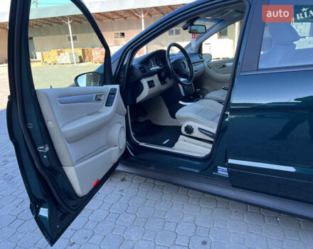 Мерседес Б-класс 2006 в Надворной на Automoto.ua Зеленый Мерседес Б-класс, объемом двигателя 1.7 л и пробегом 128 тыс. км за 6999 $, фото 24 на Automoto.ua