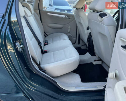 Мерседес Б-класс 2006 в Надворной на Automoto.ua Зеленый Мерседес Б-класс, объемом двигателя 1.7 л и пробегом 128 тыс. км за 6999 $, фото 31 на Automoto.ua