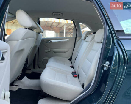 Мерседес Б-класс 2006 в Надворной на Automoto.ua Зеленый Мерседес Б-класс, объемом двигателя 1.7 л и пробегом 128 тыс. км за 6999 $, фото 29 на Automoto.ua