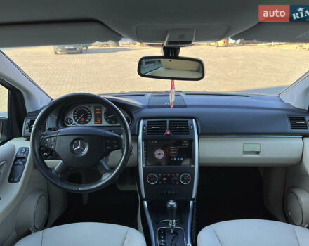 Мерседес Б-класс 2006 в Надворной на Automoto.ua Зеленый Мерседес Б-класс, объемом двигателя 1.7 л и пробегом 128 тыс. км за 6999 $, фото 35 на Automoto.ua