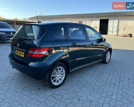 Мерседес Б-класс 2006 в Надворной на Automoto.ua Зеленый Мерседес Б-класс, объемом двигателя 1.7 л и пробегом 128 тыс. км за 6999 $, фото 5 на Automoto.ua