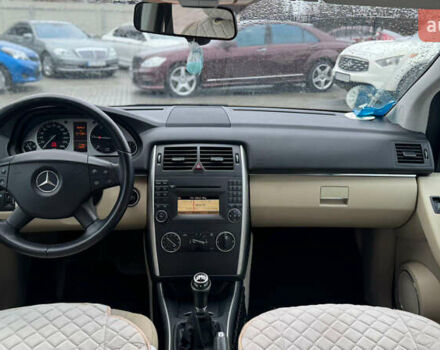 Зеленый Мерседес Б-класс, объемом двигателя 1.99 л и пробегом 211 тыс. км за 7500 $, фото 7 на Automoto.ua