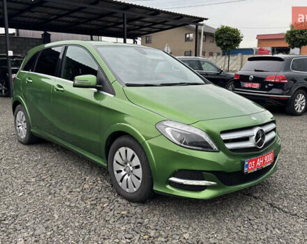 Зелений Мерседес Б-клас, об'ємом двигуна 0 л та пробігом 53 тис. км за 9999 $, фото 4 на Automoto.ua