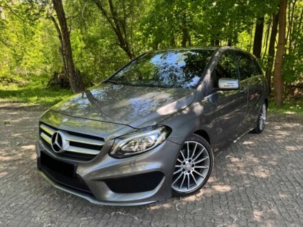 Мерседес Б-клас 2015 у Полтаві на Automoto.ua Зелений Мерседес Б-клас, об'ємом двигуна 2.5 л та пробігом 66 тис. км за 6500 $, фото 1 на Automoto.ua