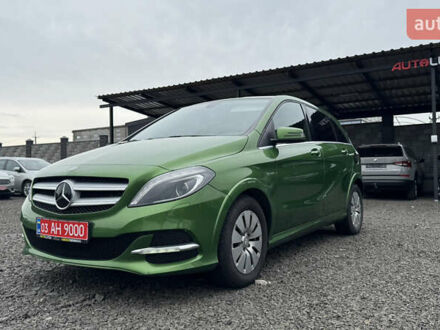 Зелений Мерседес Б-клас, об'ємом двигуна 0 л та пробігом 53 тис. км за 9999 $, фото 1 на Automoto.ua