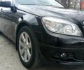 Черный Мерседес Ц 180, объемом двигателя 1.6 л и пробегом 228 тыс. км за 9100 $, фото 1 на Automoto.ua