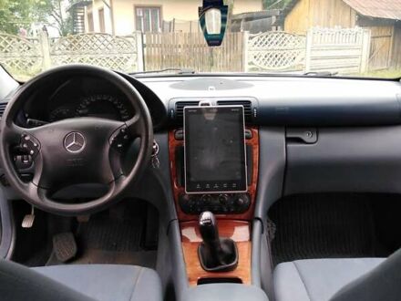 Мерседес Ц 180 2001 в Ивано-Франковске на Automoto.ua Серый Мерседес Ц 180, объемом двигателя 2 л и пробегом 220 тыс. км за 5500 $, фото 1 на Automoto.ua