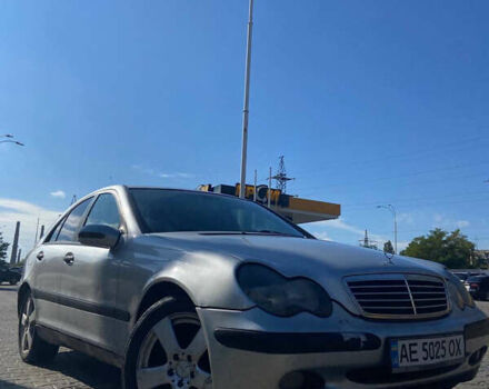 Мерседес Ц 200, объемом двигателя 2 л и пробегом 410 тыс. км за 4400 $, фото 1 на Automoto.ua