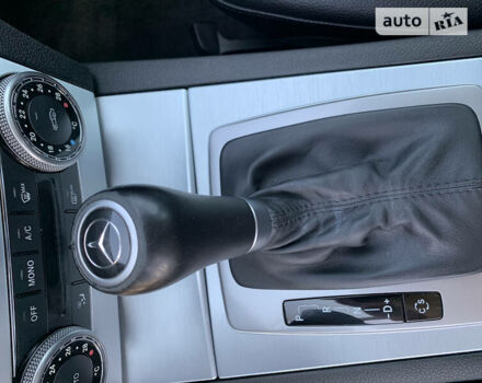 Сірий Мерседес Ц 200, об'ємом двигуна 2.1 л та пробігом 291 тис. км за 8549 $, фото 60 на Automoto.ua