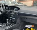 Черный Мерседес Ц 220, объемом двигателя 2.2 л и пробегом 352 тыс. км за 10300 $, фото 26 на Automoto.ua