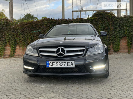 Мерседес Ц 220 2011 в Черновцах на Automoto.ua Мерседес Ц 220, объемом двигателя 2.1 л и пробегом 213 тыс. км за 13800 $, фото 1 на Automoto.ua