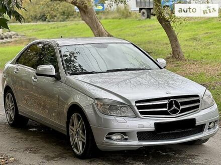Мерседес Ц 280 2008 в Василькове на Automoto.ua Серый Мерседес Ц 280, объемом двигателя 3 л и пробегом 240 тыс. км за 10500 $, фото 1 на Automoto.ua