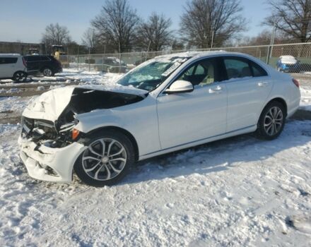 Білий Мерседес Ц 300, об'ємом двигуна 2 л та пробігом 89 тис. км за 12500 $, фото 1 на Automoto.ua