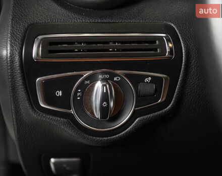 Білий Мерседес Ц-Клас, об'ємом двигуна 1.99 л та пробігом 134 тис. км за 33900 $, фото 31 на Automoto.ua