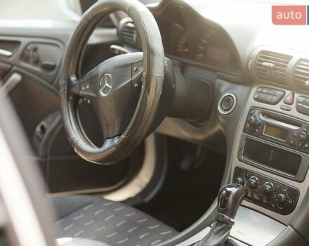 Білий Мерседес Ц-Клас, об'ємом двигуна 1.8 л та пробігом 180 тис. км за 5300 $, фото 8 на Automoto.ua