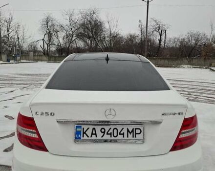 Білий Мерседес Ц-Клас, об'ємом двигуна 1.8 л та пробігом 176 тис. км за 11300 $, фото 1 на Automoto.ua
