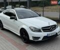 Белый Мерседес Ц-Класс, объемом двигателя 1.8 л и пробегом 216 тыс. км за 10500 $, фото 1 на Automoto.ua