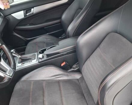 Білий Мерседес Ц-Клас, об'ємом двигуна 1.8 л та пробігом 176 тис. км за 11300 $, фото 10 на Automoto.ua