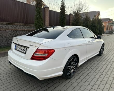 Білий Мерседес Ц-Клас, об'ємом двигуна 1.8 л та пробігом 178 тис. км за 12300 $, фото 1 на Automoto.ua