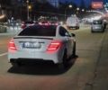 Белый Мерседес Ц-Класс, объемом двигателя 1.8 л и пробегом 148 тыс. км за 13400 $, фото 13 на Automoto.ua