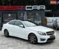 Белый Мерседес Ц-Класс, объемом двигателя 3.5 л и пробегом 140 тыс. км за 11900 $, фото 1 на Automoto.ua