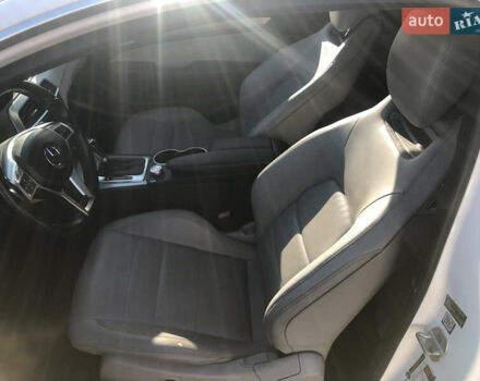 Белый Мерседес Ц-Класс, объемом двигателя 1.8 л и пробегом 150 тыс. км за 11999 $, фото 5 на Automoto.ua