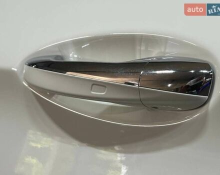 Белый Мерседес Ц-Класс, объемом двигателя 1.99 л и пробегом 150 тыс. км за 23500 $, фото 10 на Automoto.ua