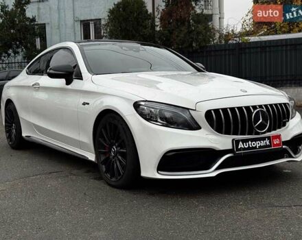 Білий Мерседес Ц-Клас, об'ємом двигуна 3 л та пробігом 88 тис. км за 30740 $, фото 6 на Automoto.ua