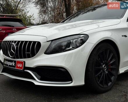 Білий Мерседес Ц-Клас, об'ємом двигуна 3 л та пробігом 88 тис. км за 30740 $, фото 7 на Automoto.ua