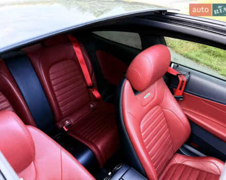 Белый Мерседес Ц-Класс, объемом двигателя 3 л и пробегом 95 тыс. км за 34990 $, фото 11 на Automoto.ua