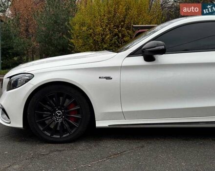 Білий Мерседес Ц-Клас, об'ємом двигуна 3 л та пробігом 88 тис. км за 30740 $, фото 20 на Automoto.ua