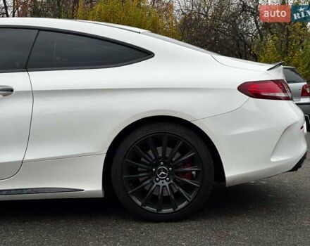 Білий Мерседес Ц-Клас, об'ємом двигуна 3 л та пробігом 88 тис. км за 30740 $, фото 17 на Automoto.ua