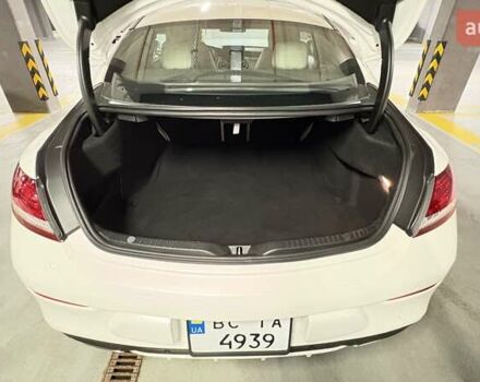 Белый Мерседес Ц-Класс, объемом двигателя 1.99 л и пробегом 105 тыс. км за 26500 $, фото 30 на Automoto.ua