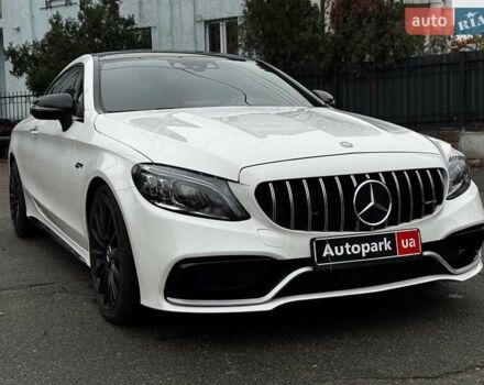 Білий Мерседес Ц-Клас, об'ємом двигуна 3 л та пробігом 88 тис. км за 30740 $, фото 4 на Automoto.ua