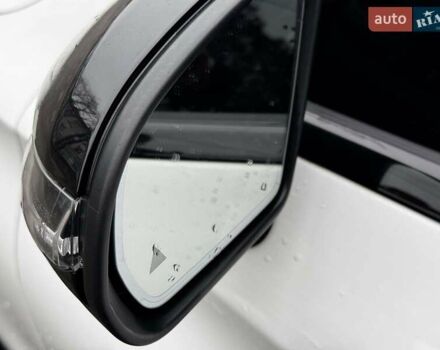 Білий Мерседес Ц-Клас, об'ємом двигуна 3 л та пробігом 88 тис. км за 30740 $, фото 22 на Automoto.ua