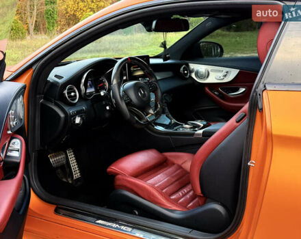 Белый Мерседес Ц-Класс, объемом двигателя 3 л и пробегом 95 тыс. км за 34990 $, фото 7 на Automoto.ua