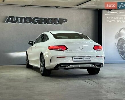 Белый Мерседес Ц-Класс, объемом двигателя 1.99 л и пробегом 150 тыс. км за 23500 $, фото 4 на Automoto.ua