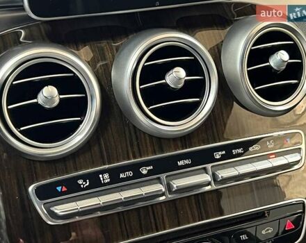 Белый Мерседес Ц-Класс, объемом двигателя 1.99 л и пробегом 150 тыс. км за 23500 $, фото 26 на Automoto.ua