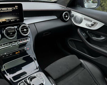 Белый Мерседес Ц-Класс, объемом двигателя 3 л и пробегом 130 тыс. км за 25990 $, фото 10 на Automoto.ua