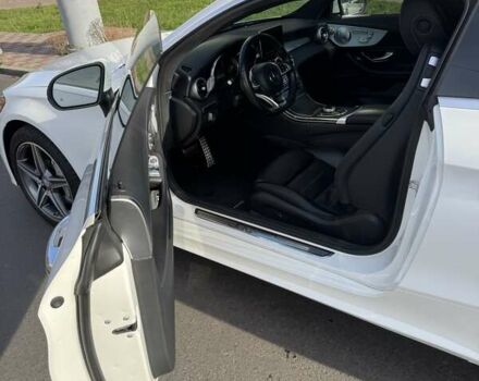 Белый Мерседес Ц-Класс, объемом двигателя 1.99 л и пробегом 120 тыс. км за 37210 $, фото 20 на Automoto.ua