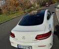 Белый Мерседес Ц-Класс, объемом двигателя 1.99 л и пробегом 120 тыс. км за 37210 $, фото 3 на Automoto.ua