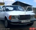 Білий Мерседес Ц-Клас, об'ємом двигуна 2 л та пробігом 450 тис. км за 2000 $, фото 1 на Automoto.ua