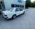 Білий Мерседес Ц-Клас, об'ємом двигуна 2 л та пробігом 320 тис. км за 1450 $, фото 3 на Automoto.ua