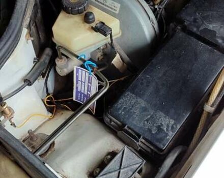 Мерседес Ц-Клас 1995 у Тернополі на Automoto.ua Білий Мерседес Ц-Клас, об'ємом двигуна 1.8 л та пробігом 600 тис. км за 2600 $, фото 17 на Automoto.ua