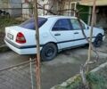 Белый Мерседес Ц-Класс, объемом двигателя 0 л и пробегом 330 тыс. км за 2800 $, фото 1 на Automoto.ua